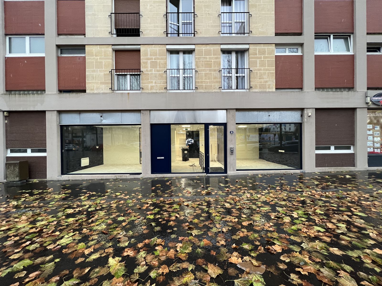 Bureaux rénovés à Le Havre, verrière