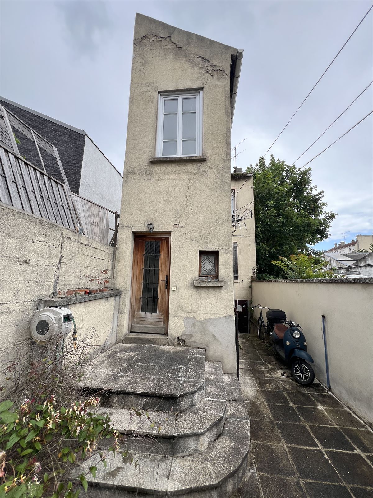 Façade sur cour, état existant
