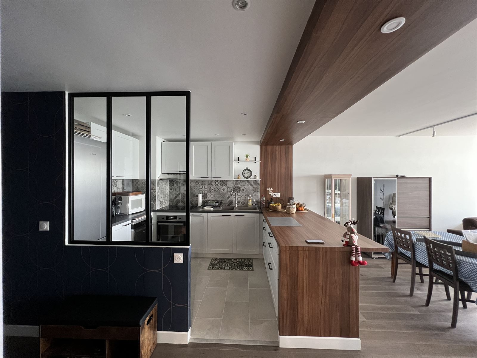 Appartement rénové à Nanterre, cuisine et verrière