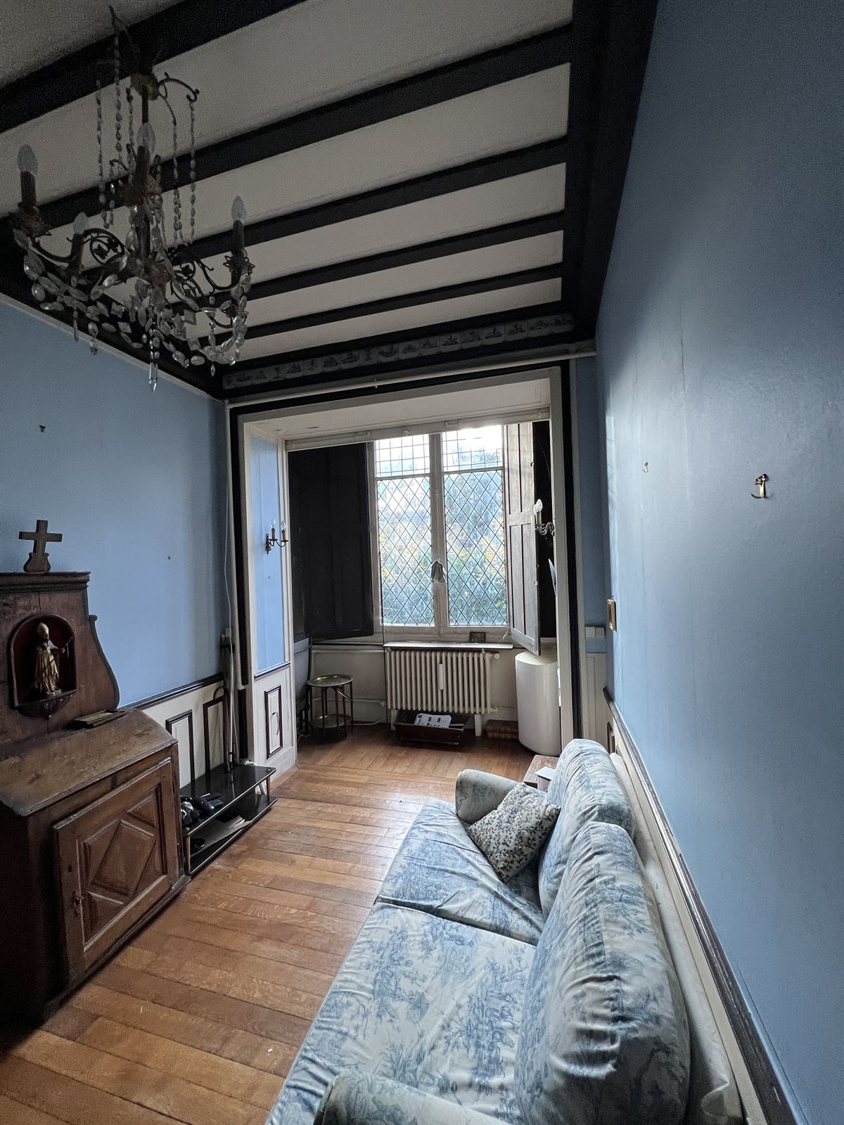 Salon existant, poutres apparentes